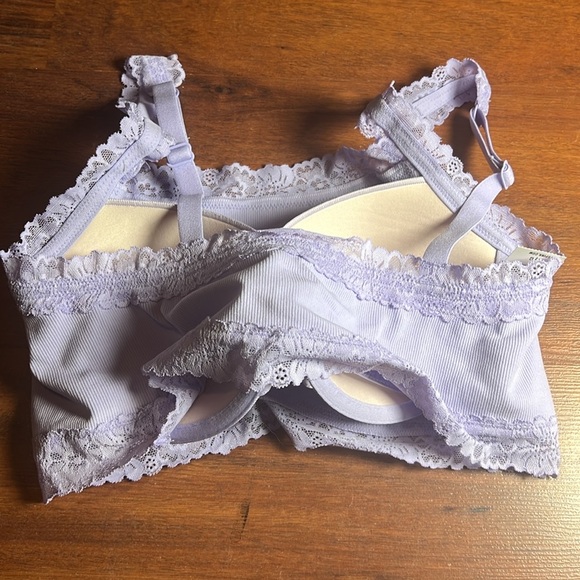 VS Pink Seamless Lightly Lined Bralette in purple Large underwire high support - Picture 6 of 8